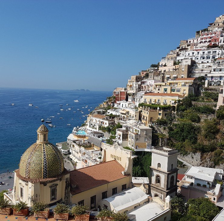 Chauffeur Service in Rome